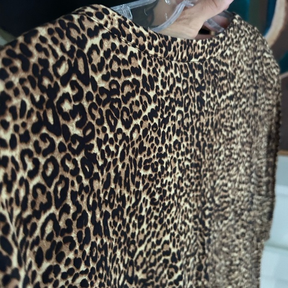 Grand & Greene Leopard Print Blouse L - Picture 10 of 11